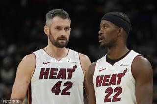 并因此获得 并因此获得